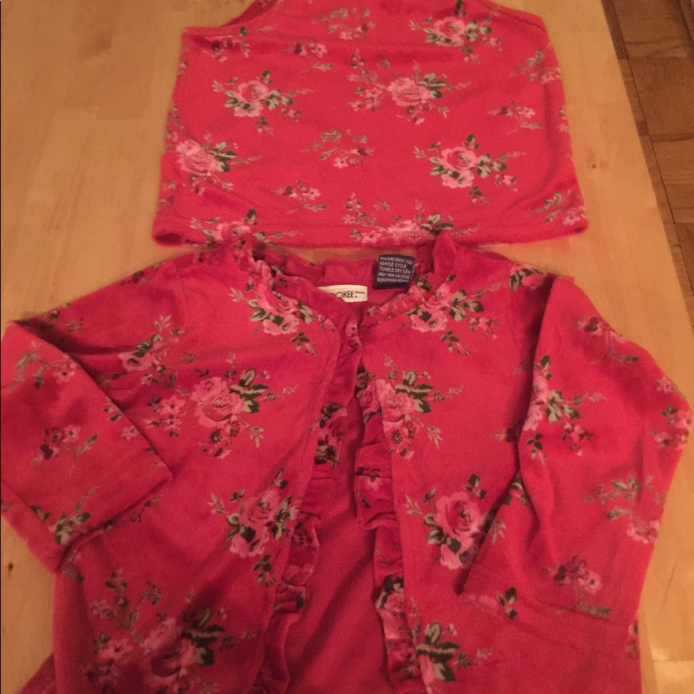5 pieces Bundle for a 4-year girl